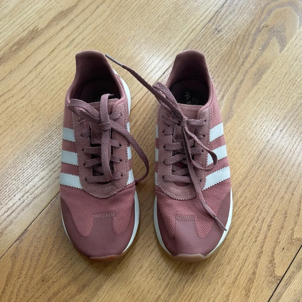 Adidas Originals FLB W Flashback Runners Raw Pink/White BY9301 Sz 8 1/2 Sneakers